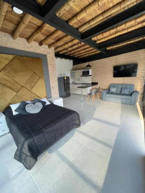 Apto tipo loft guatape vista y acceso a la represa